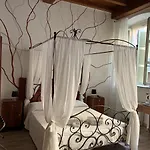 Domus Aurea Couette-café Saluces