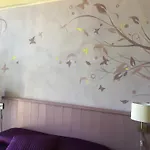 Domus Aurea Bed and breakfast 4*