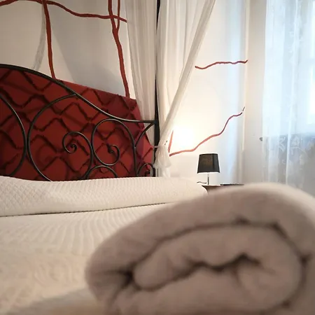 Domus Aurea 4* Saluzzo