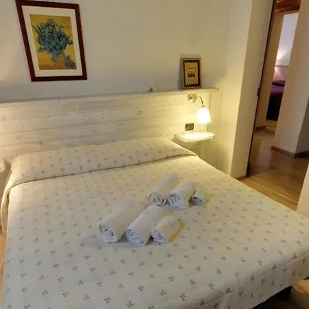 Bed & Breakfast Domus Aurea