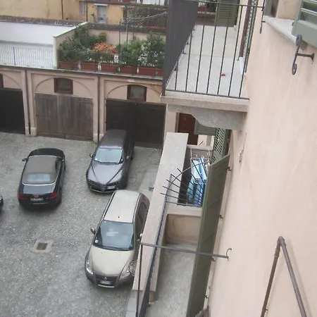 Domus Aurea Bed & Breakfast Saluzzo