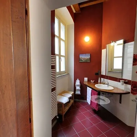 Domus Aurea Bed & Breakfast