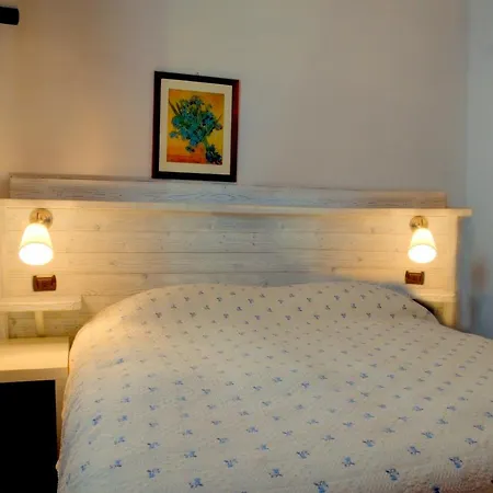 Bed & Breakfast Domus Aurea Saluzzo